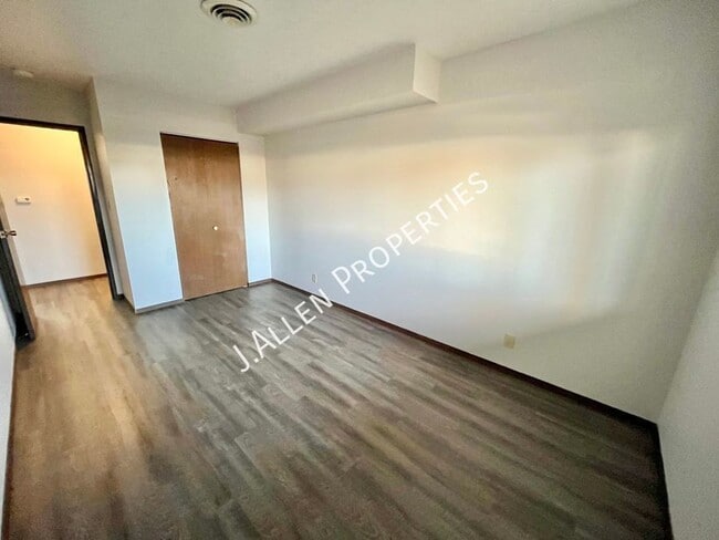 Photo - Rarely Available 1 bed, 1 bath Unit 3