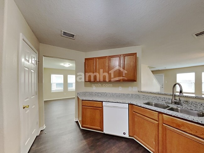 Photo - 4854 Dappled Grove Trl