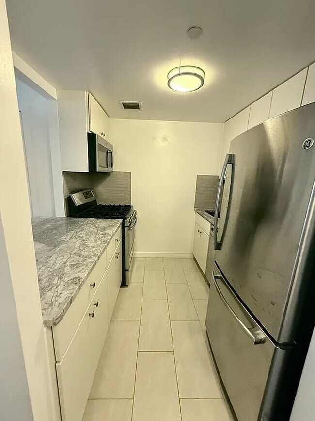 303 W 146th St Unit 1F