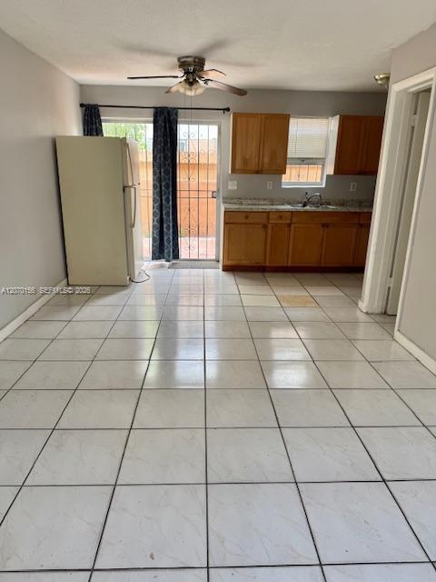 Photo - 927 NW 7th Ct