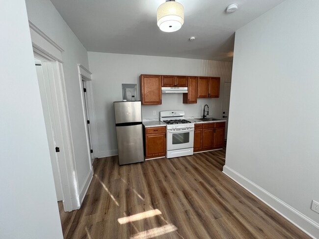 Photo - 1941 16th St SE Unit 1