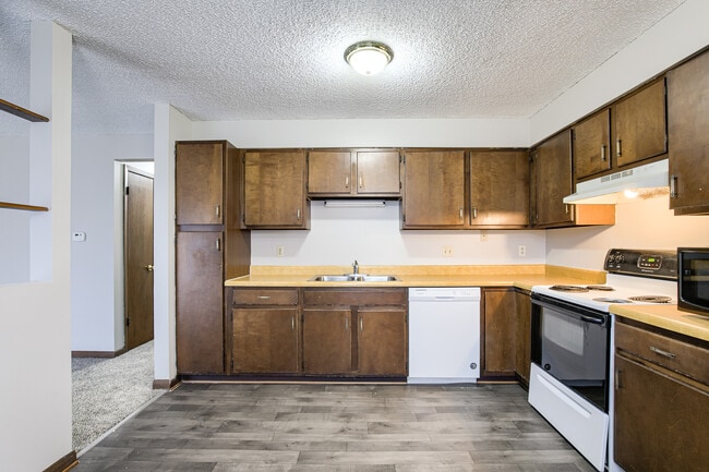 2635 N 42nd St Unit 2