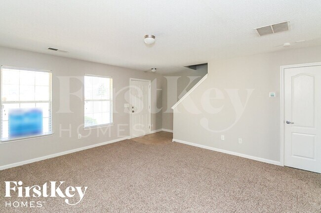 Photo - 3585 Parc Cir SW