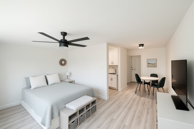 Photo - 35 Glencoe St Unit 3