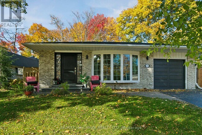 Photo - 2251 Carol Rd
