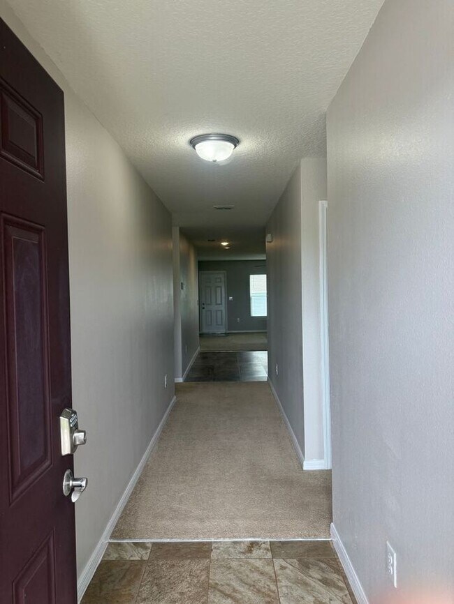 Photo - Comfortable and spacious Home in Poinciana Village 7