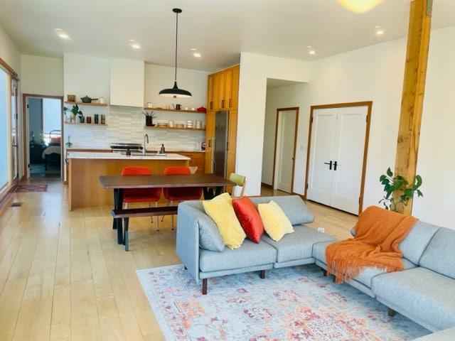 Photo - 231 NE Hancock St Unit A