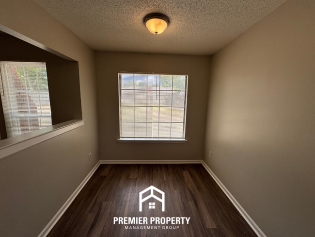 Photo - 6602 Beaverlodge Dr