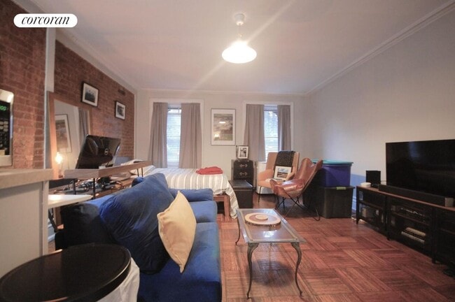 Photo - 206 Washington Park