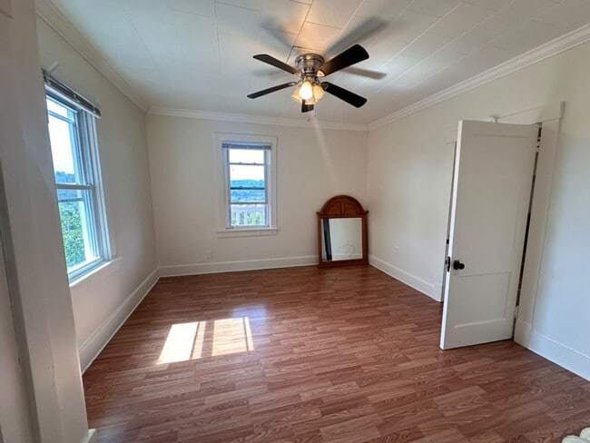 Photo - 941 Pine St Unit Apartment #3