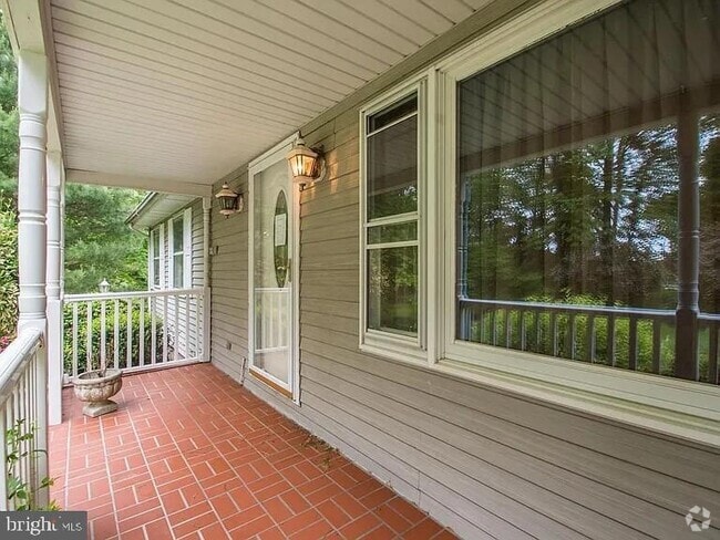 Building Photo - 3301 Elmo Dr Rental
