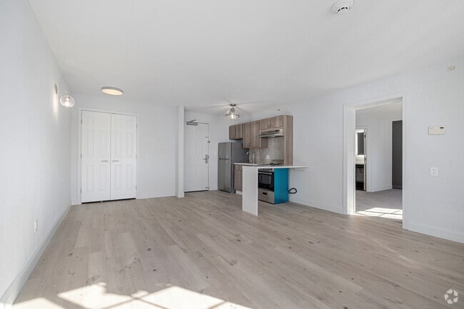 404- 1 BR, 1 BA- Kitchen and Living Spaces