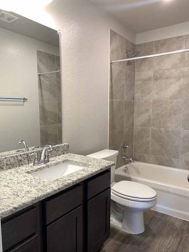 Photo - 1329 Aurora Grv Bnd