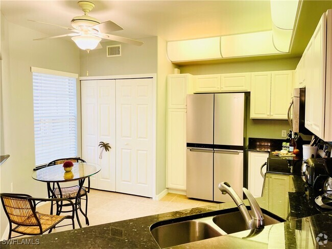 Building Photo - 10125 Colonial Country Club Blvd Unit 1704 Rental