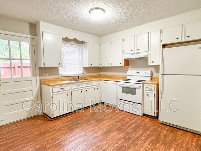 Photo - 128 Pine Creek Ct Ext