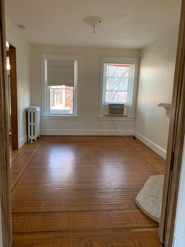 Living Room - 3322 17th St NW