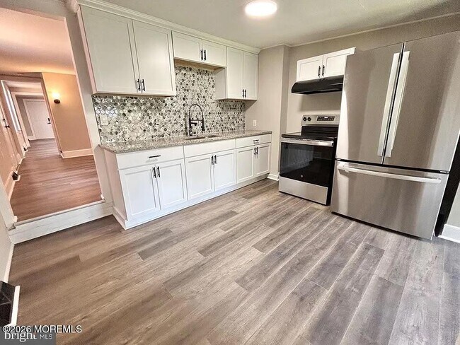 Photo - 217 Wesley St