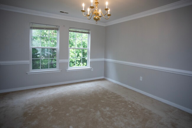 Photo - 2918 Littlebury Dr