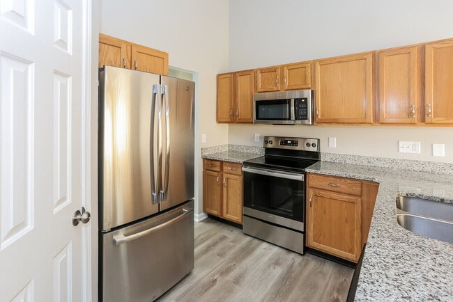 Photo - 2082 Chapel Creek Rd