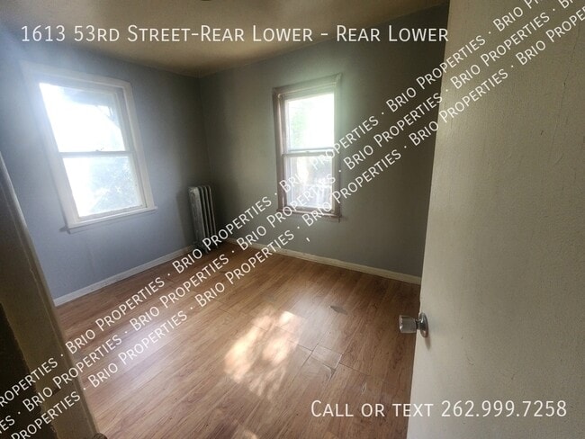 Photo - 1613 53rd St Unidad Rear Lower