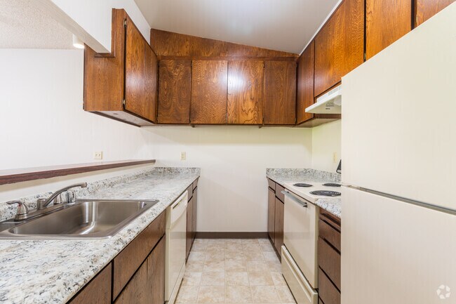 Lake Terrace Apartments