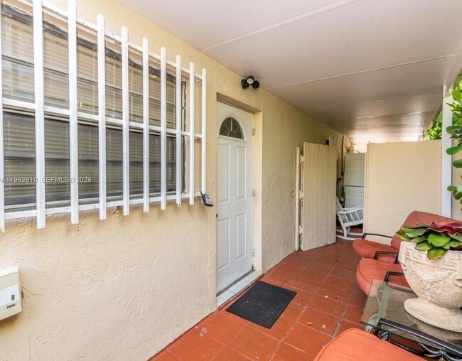 Photo - 2820 SW 95th Ave