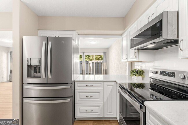 Photo - 510 E Ponce de Leon Ave Unit J