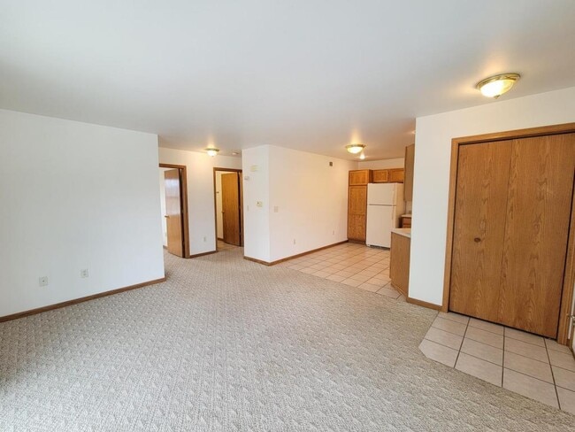 Photo - 6913 Feith Ave