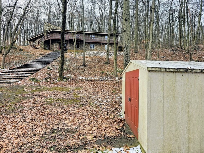 Photo - 135 Fraelich Rd