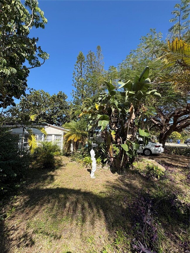 Photo - 1655 NE 175th St