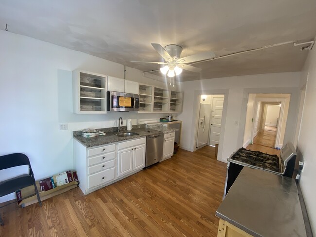 21 Fairfield St Unit 6