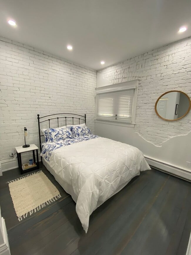 Photo - Location - The Best