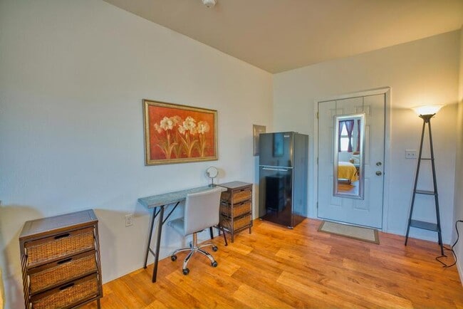 Photo - 332 Keawe St