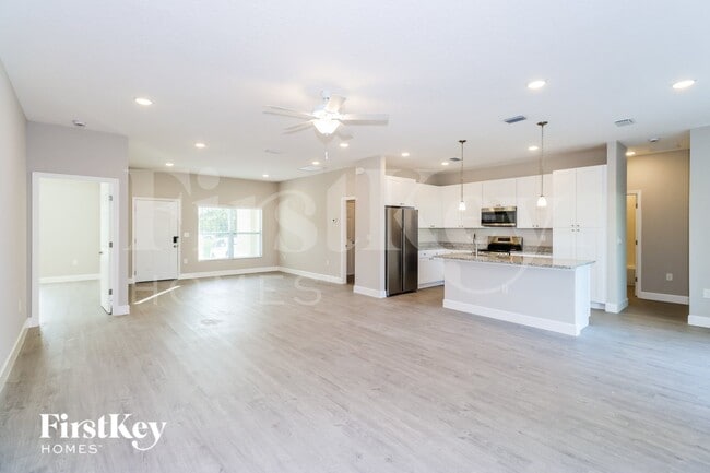 Photo - 2751 Tivoli Ave SE