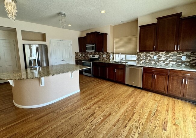 Photo - 4440 Uravan St