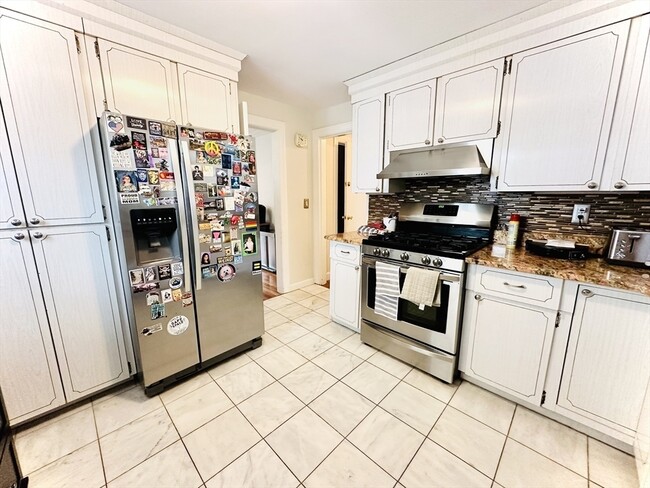 Building Photo - 49 Hackensack Rd Rental