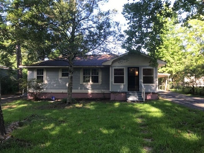 Photo - 2 Bedroom 1 Bath with Large Rooms