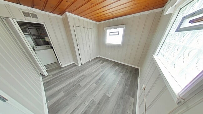 Photo - 3-Bedroom Home with Gleaming Hardwood Floors in Harper Woods!