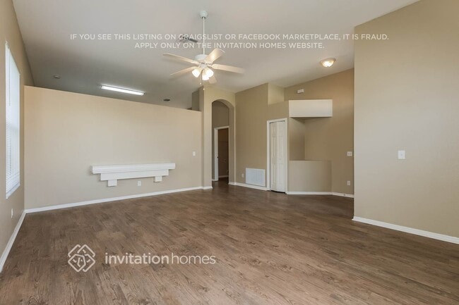 1314 Vinetree Dr