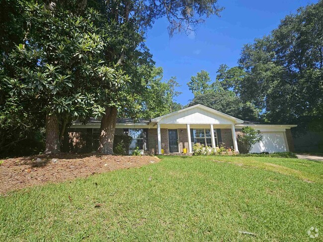 Building Photo - 1541 Woodgate Way Rental