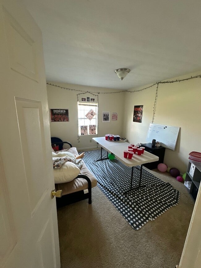 Photo - 215 Pheasant Run Dr Unit Pheasant Run Drive - 215 Knowles