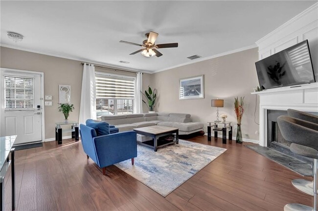 Photo - 13300 Morris Rd