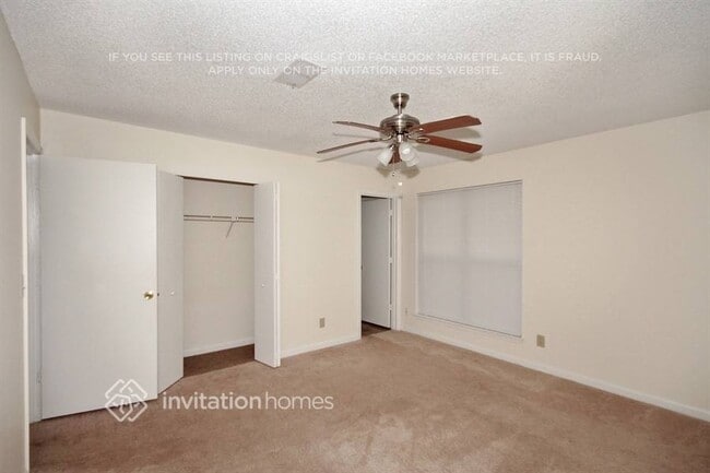 Photo - 3041 Park Creek Ct