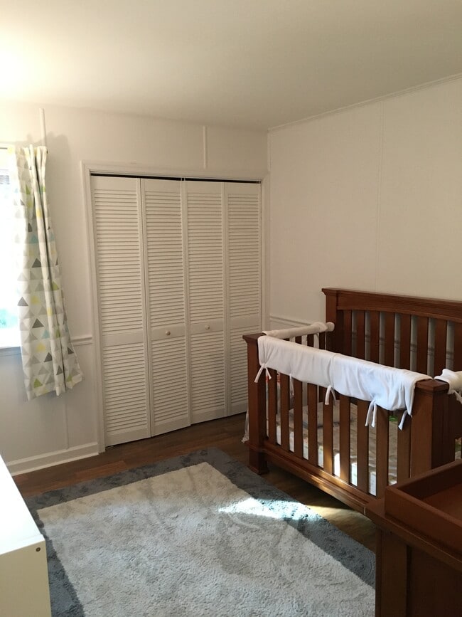 Photo - 1217 Meadowview Ln Unit Condo For Rent