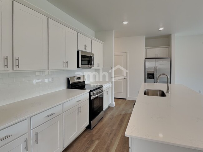 Photo - 10091 Potomac St