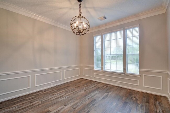 Photo - 539 W North Hill Dr