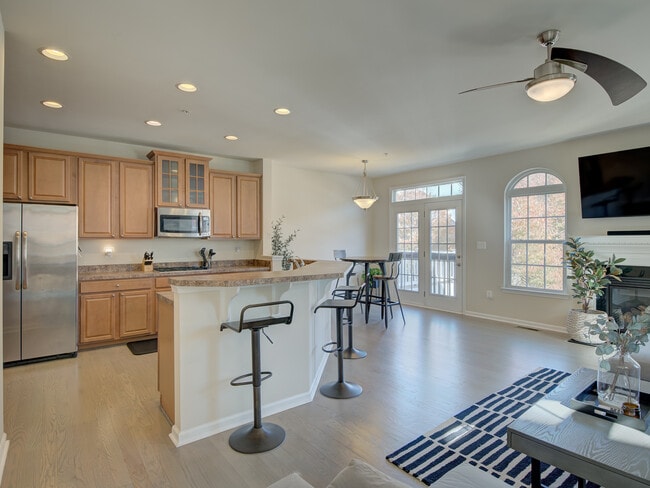 940 Hall Station Dr