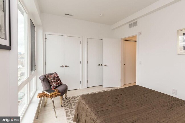 Photo - 1244 LeCount St Unidad C