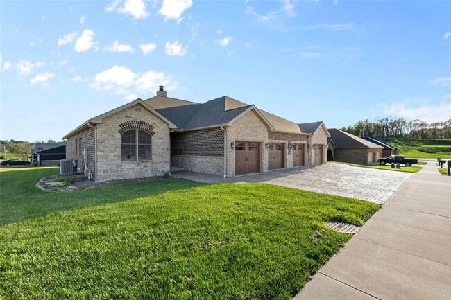 Photo - Stunning Custom-Built 4 Bedroom Duplex in East Jackson School District