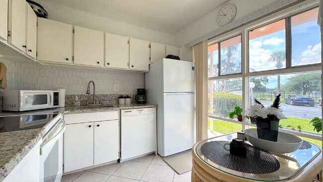 Photo - 721 S Beach St Unit 115A